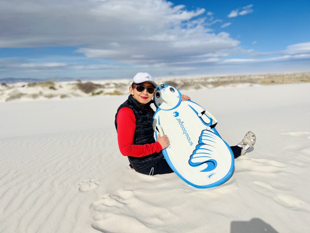 WHITE SANDS-SAND SLEDDING