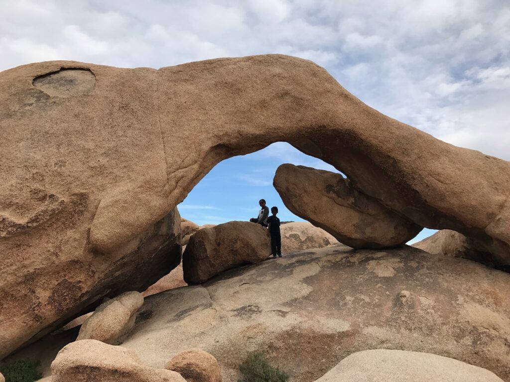 arch rock-joshua tree