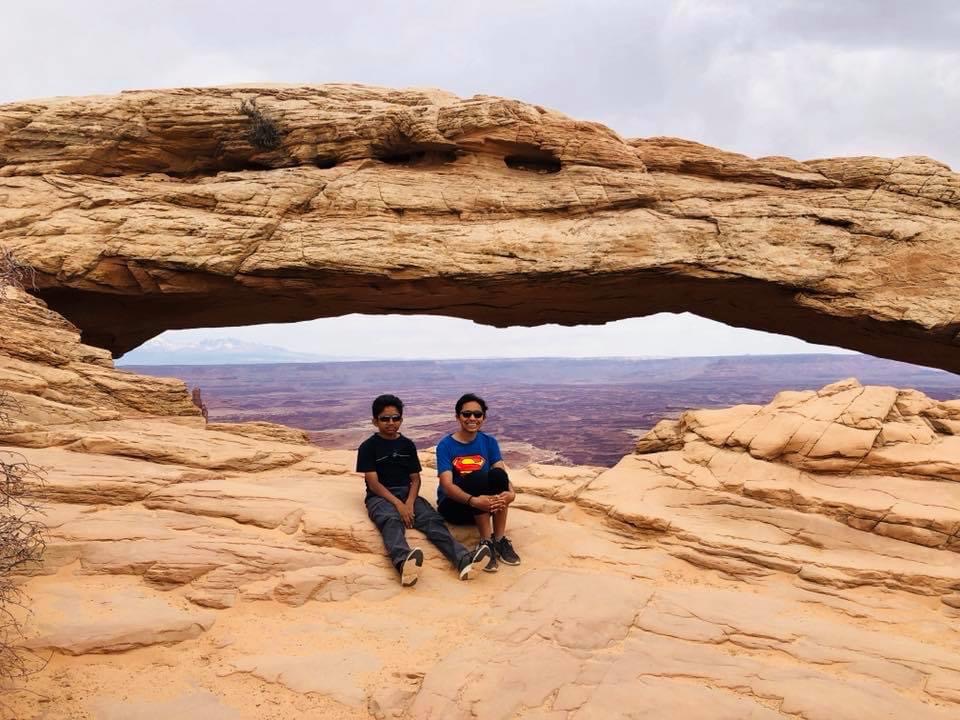 mesa arch-canyonlands